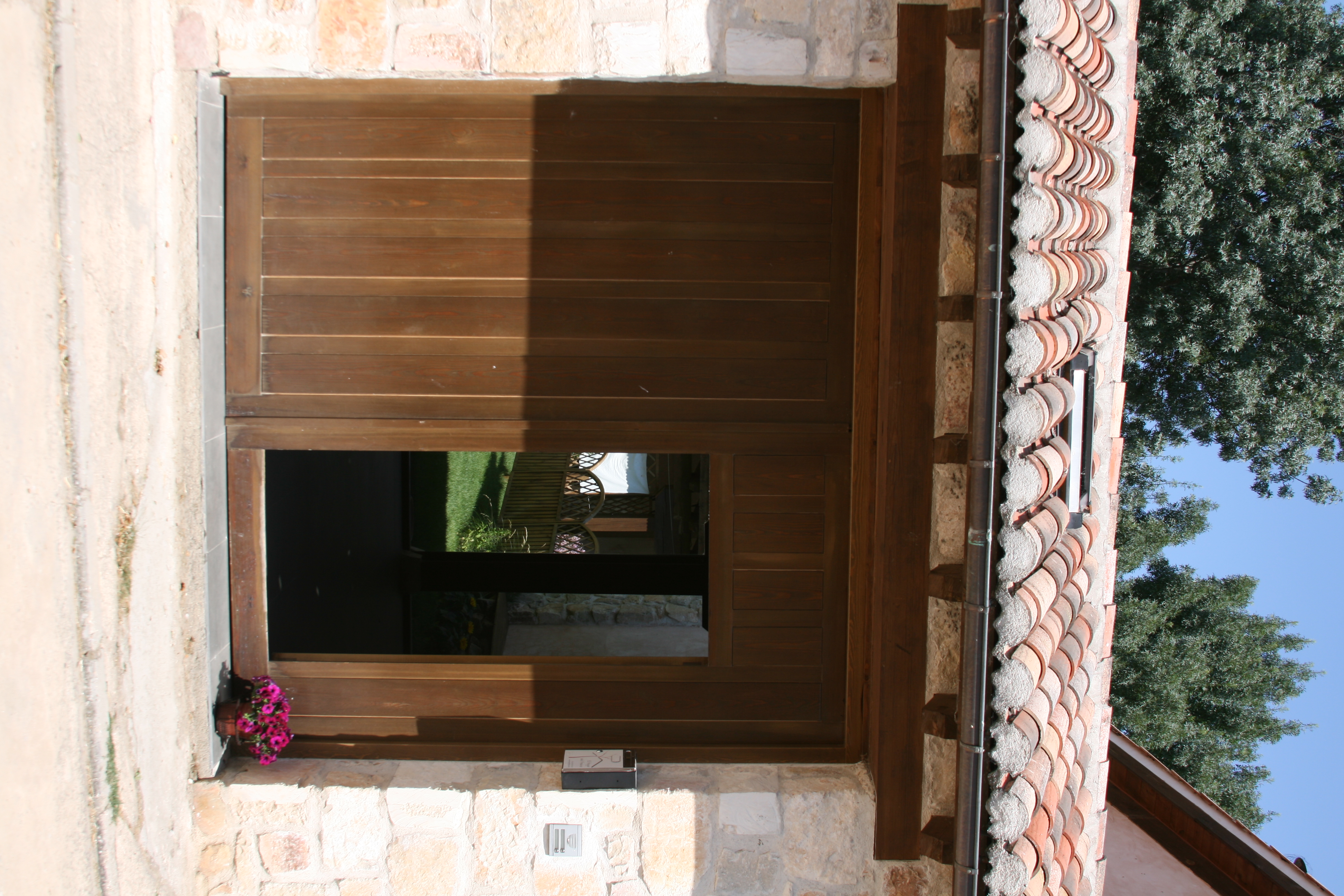 Acceso exterior de La Casita